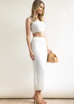 Women Gingham & Heels Crops><noscript><img width=