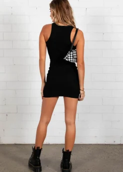 Women Gingham & Heels Short><noscript><img width=