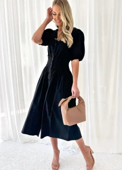 Women Gingham & Heels Midi><noscript><img width=