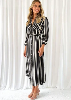 Women Gingham & Heels Midi><noscript><img width=