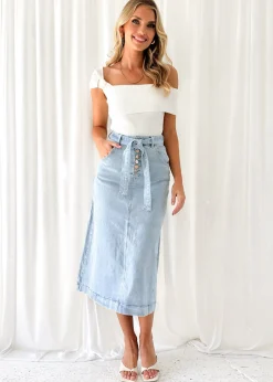 Women Gingham & Heels Skirts><noscript><img width=