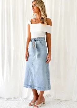 Women Gingham & Heels Skirts><noscript><img width=