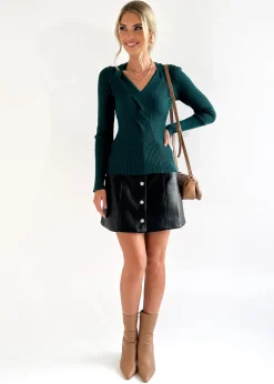 Women Gingham & Heels Basic Tops><noscript><img width=