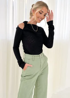 Women Gingham & Heels Basic Tops>Renne Knit Top