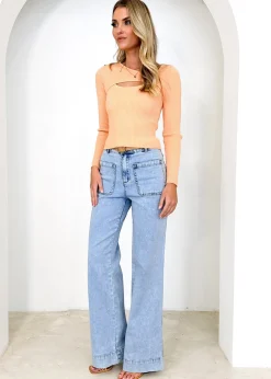 Women Gingham & Heels Basic Tops><noscript><img width=