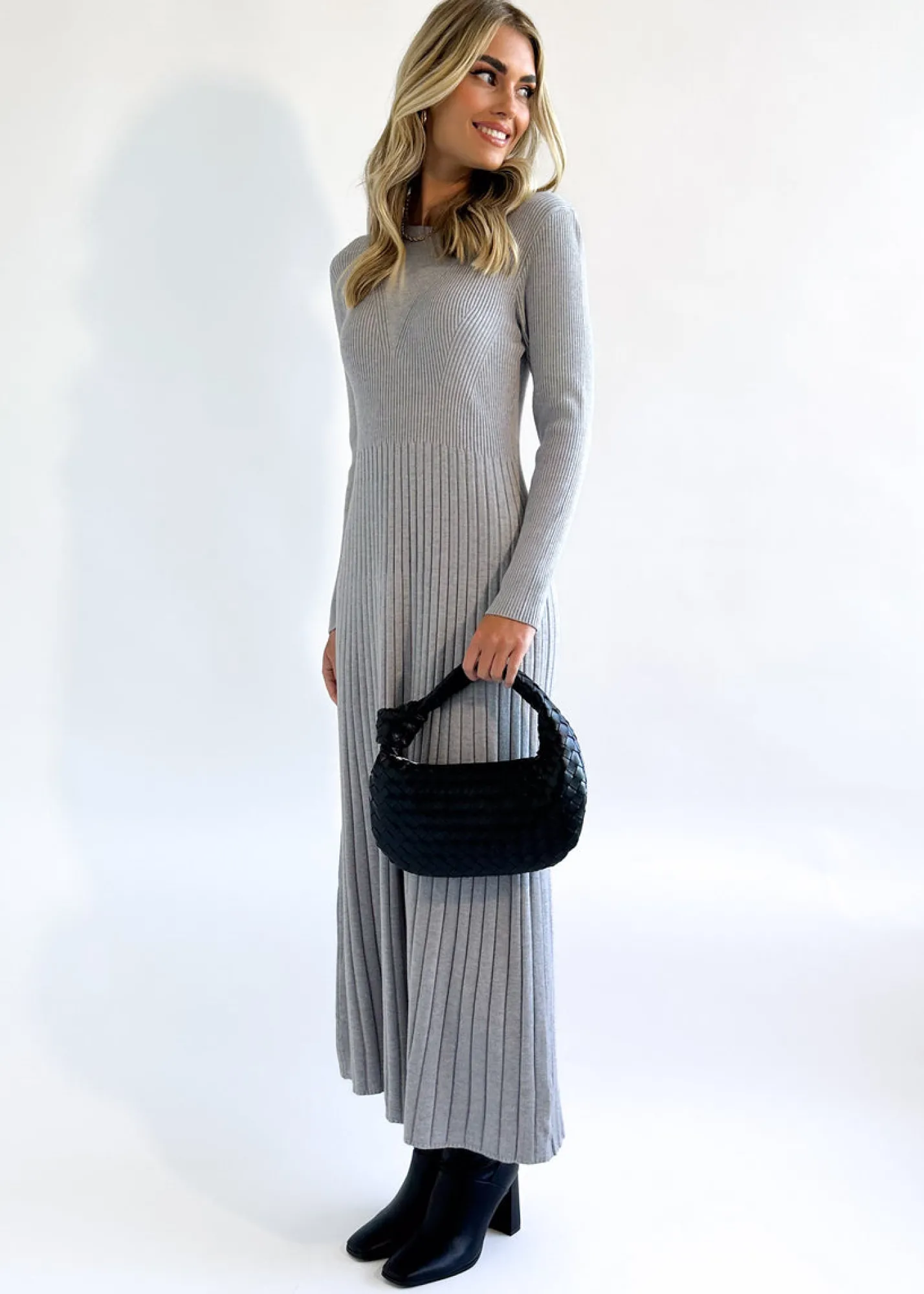 Women Gingham & Heels Knit Dresses>Robine Knit Midi Dress