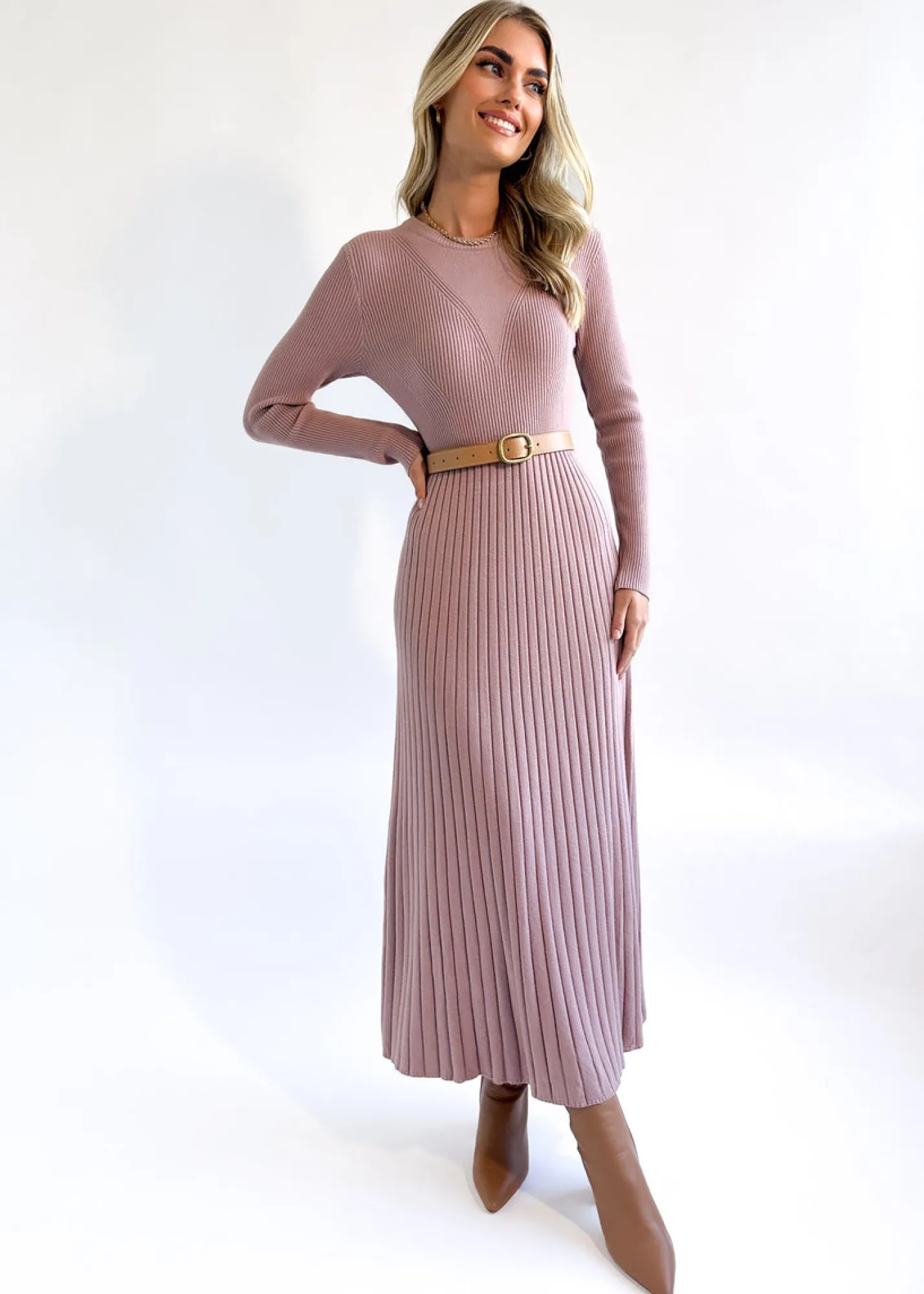 Women Gingham & Heels Knit Dresses>Robine Knit Midi Dress
