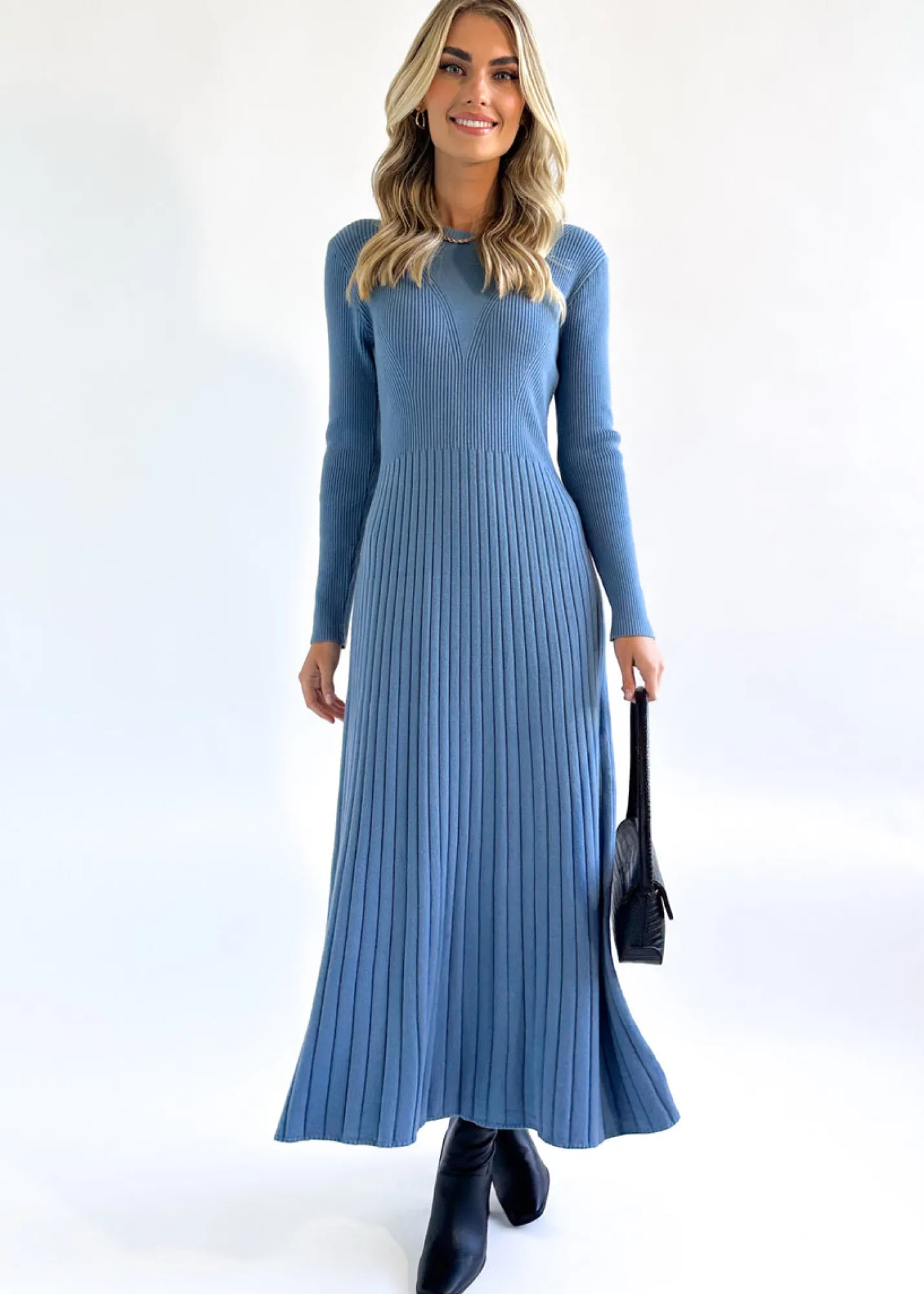 Women Gingham & Heels Knit Dresses>Robine Knit Midi Dress