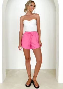 Women Gingham & Heels Shorts><noscript><img width=