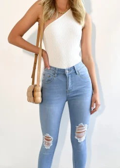 Women Gingham & Heels Jeans>Roughed Up Jeans