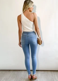 Women Gingham & Heels Jeans><noscript><img width=