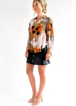 Women Gingham & Heels Blouses><noscript><img width=