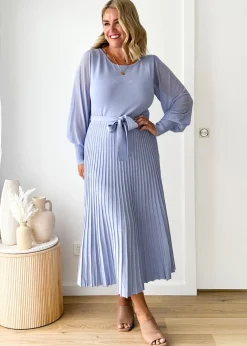 Women Gingham & Heels Midi><noscript><img width=