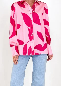 Women Gingham & Heels Shirts><noscript><img width=