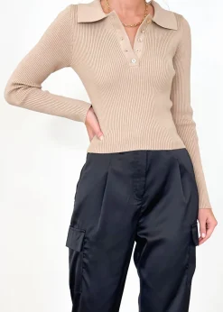 Women Gingham & Heels Knit Tops><noscript><img width=