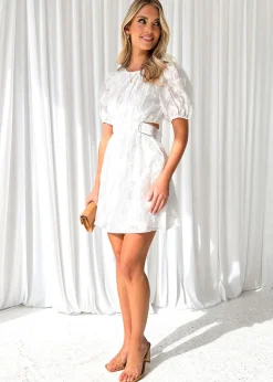 Women Gingham & Heels Short><noscript><img width=