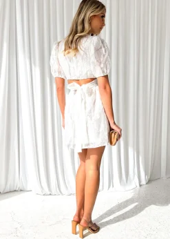 Women Gingham & Heels Short><noscript><img width=