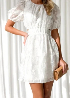 Women Gingham & Heels Short><noscript><img width=