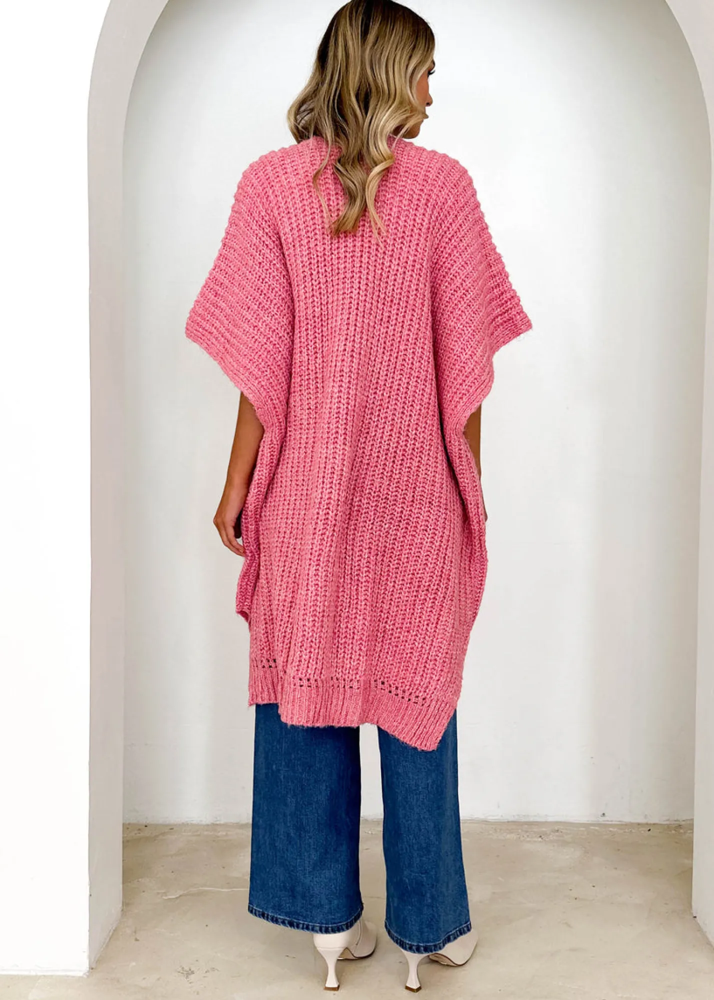Women Gingham & Heels Singlets/Camis>Sharna Sleeveless Cardi