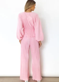 Women Gingham & Heels Pants><noscript><img width=