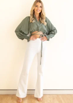 Women Gingham & Heels Crops><noscript><img width=