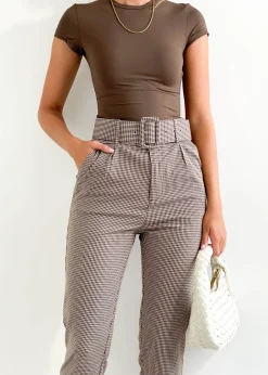 Women Gingham & Heels Basic Tops><noscript><img width=