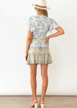 Women Gingham & Heels Blouses><noscript><img width=