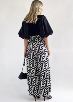 Women Gingham & Heels Pants><noscript><img width=