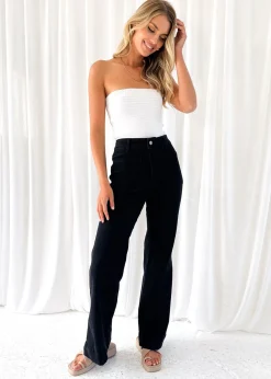 Women Gingham & Heels Jeans><noscript><img width=