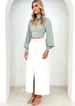 Women Gingham & Heels Crops><noscript><img width=