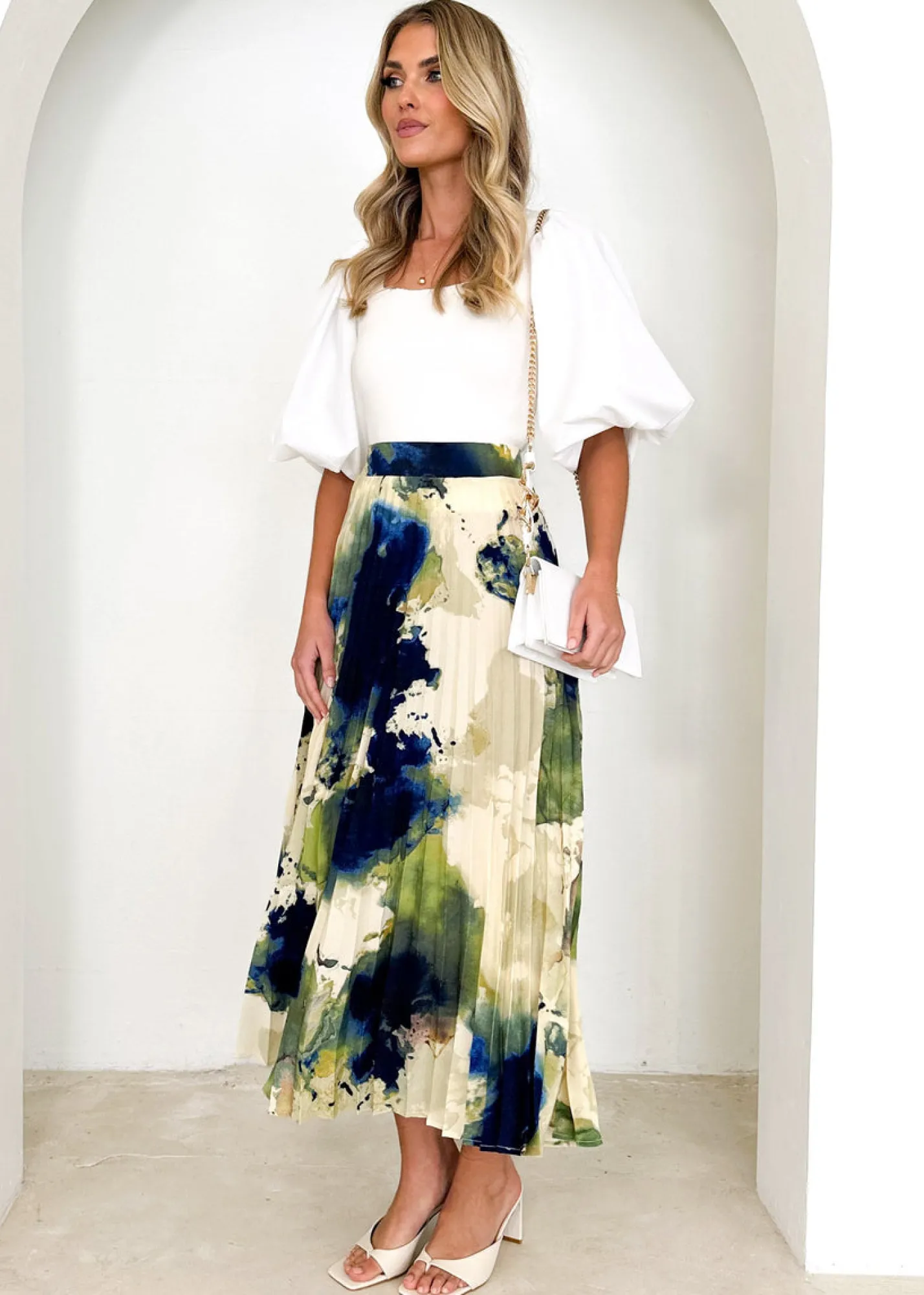 Women Gingham & Heels Skirts>Subtle Midi Skirt
