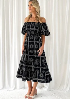 Women Gingham & Heels Midi><noscript><img width=