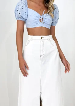 Women Gingham & Heels Crops><noscript><img width=