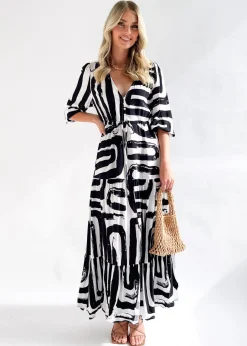 Women Gingham & Heels Maxi><noscript><img width=