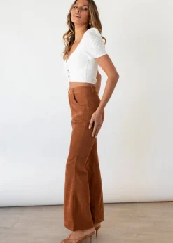 Women Gingham & Heels Pants><noscript><img width=