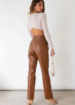 Women Gingham & Heels Crops><noscript><img width=