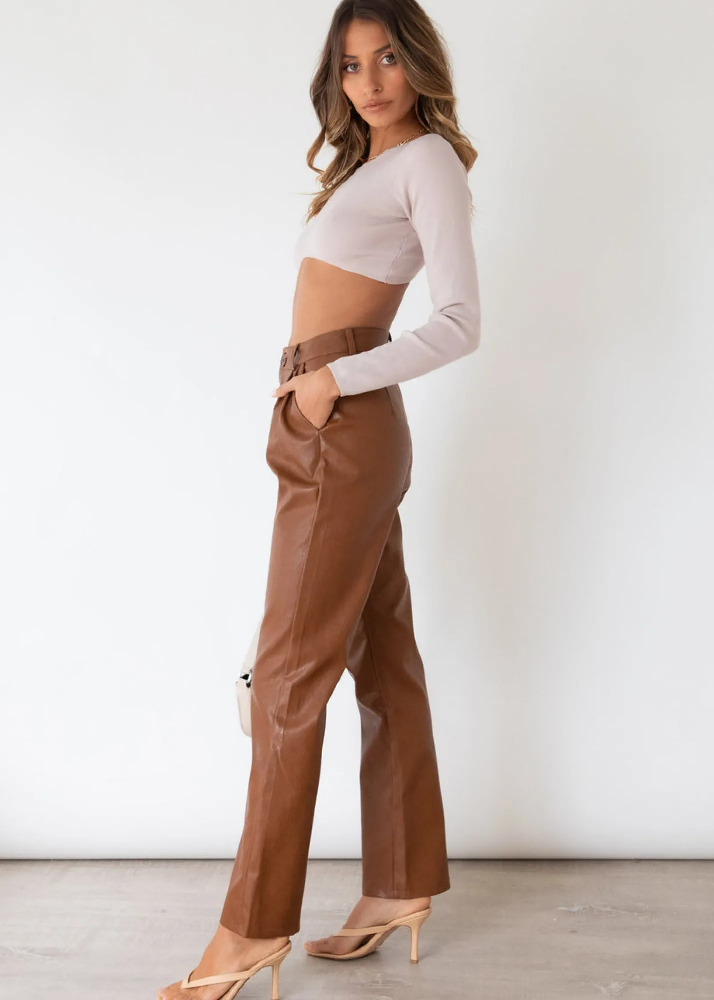 Women Gingham & Heels Crops>Tialeigh Knit Crop
