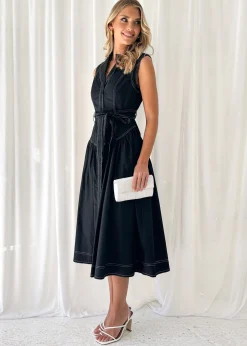 Women Gingham & Heels Midi><noscript><img width=