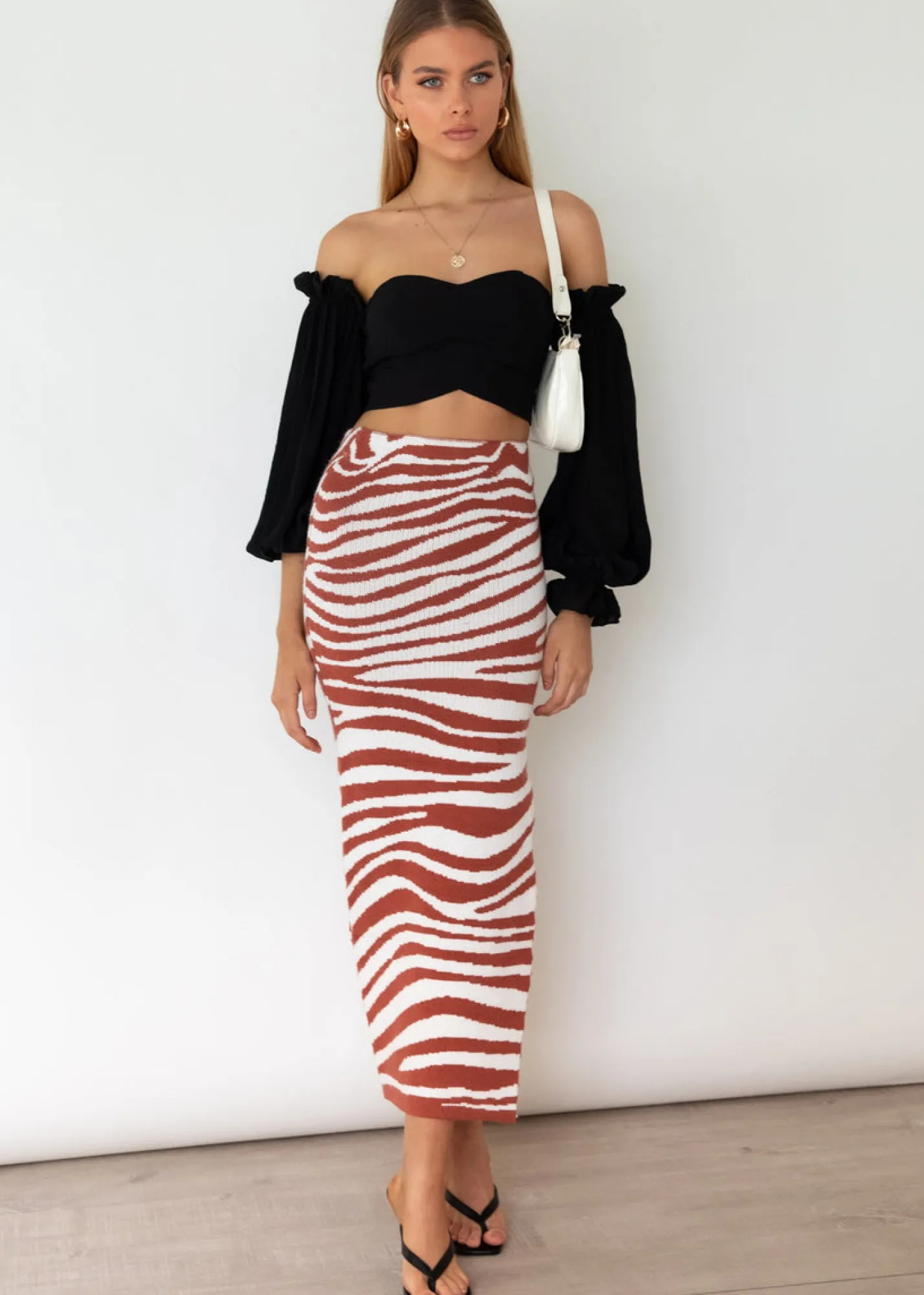 Women Gingham & Heels Crops>Touching The Ground Crop