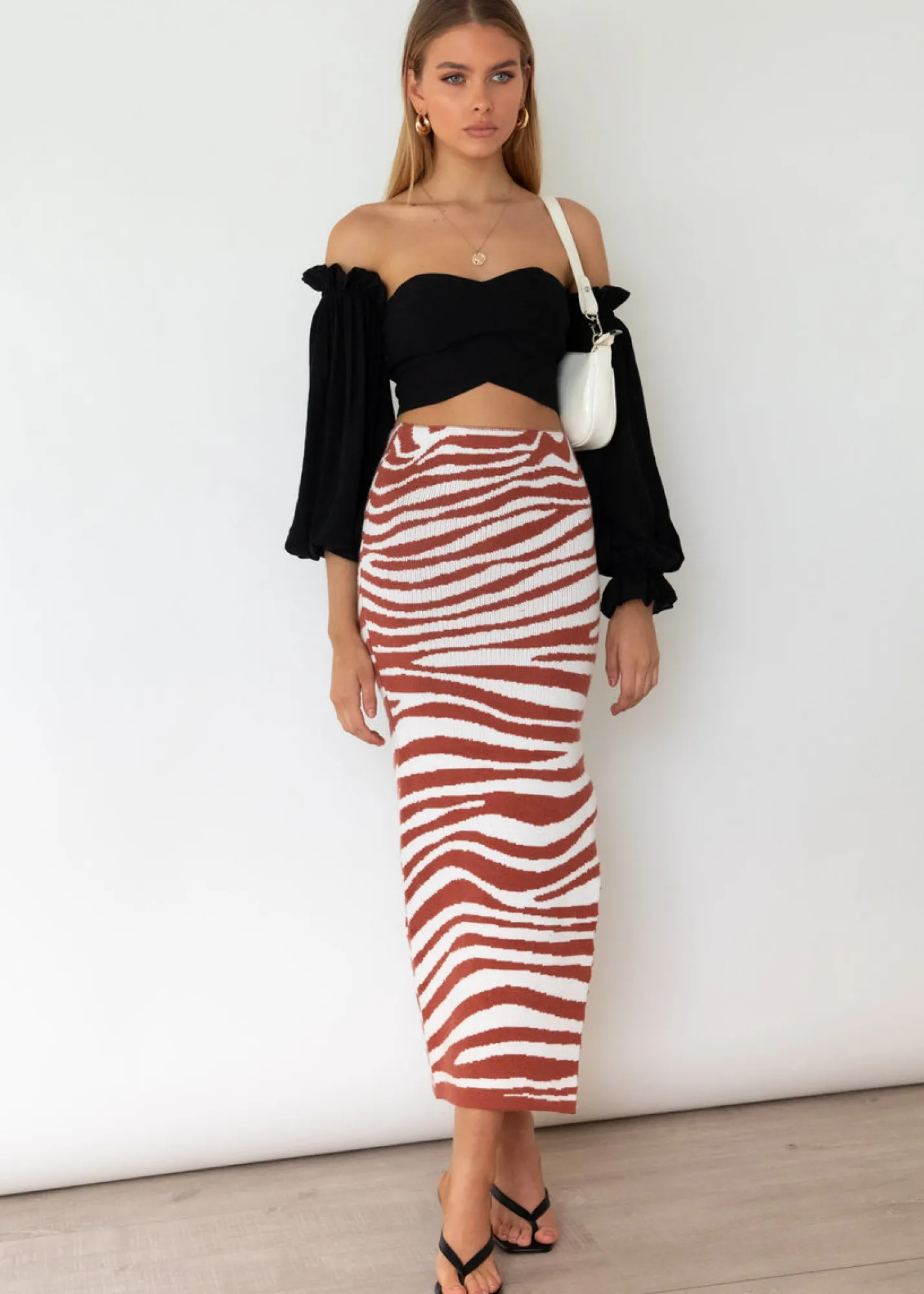 Women Gingham & Heels Crops>Touching The Ground Crop