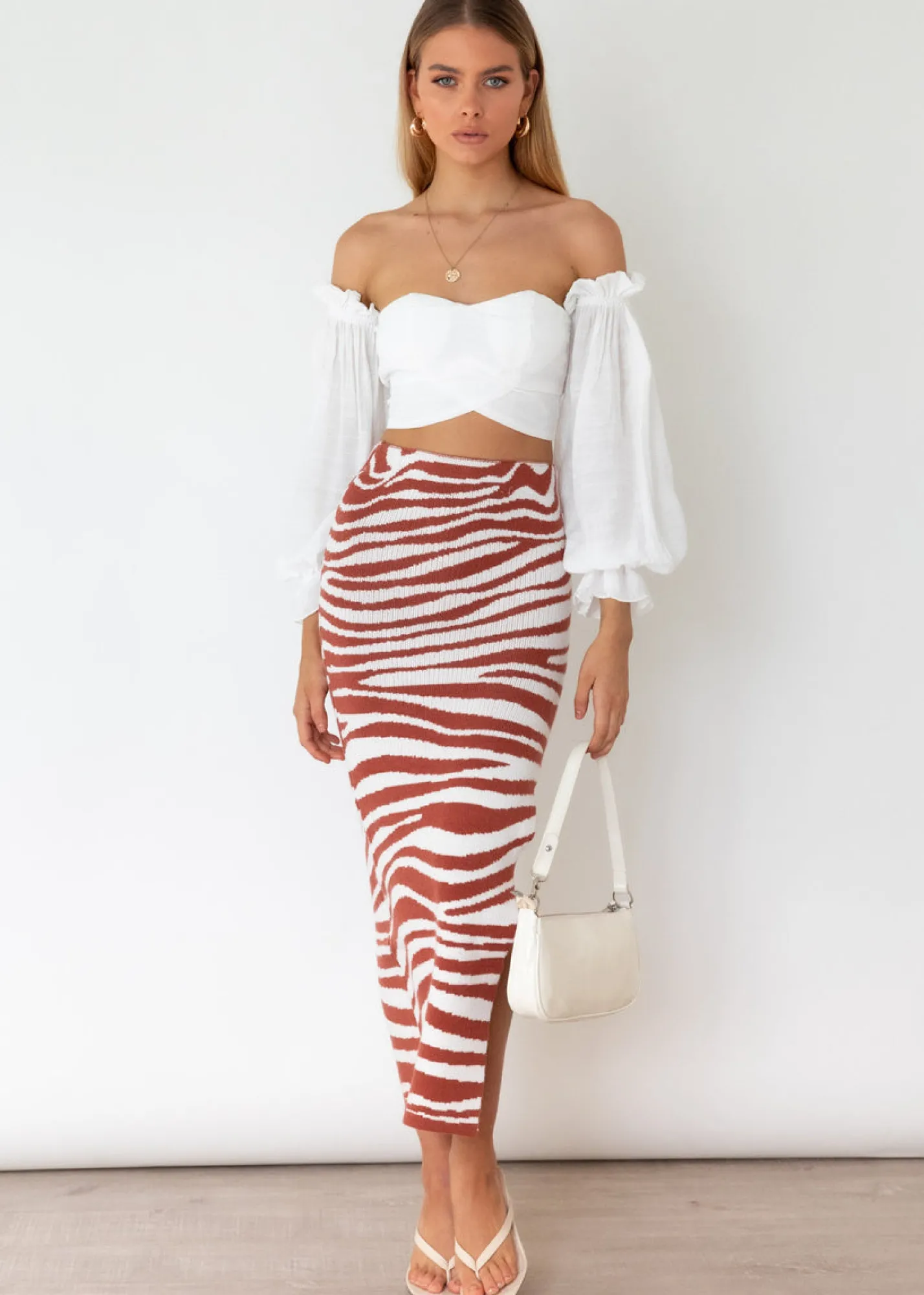 Women Gingham & Heels Crops>Touching The Ground Crop