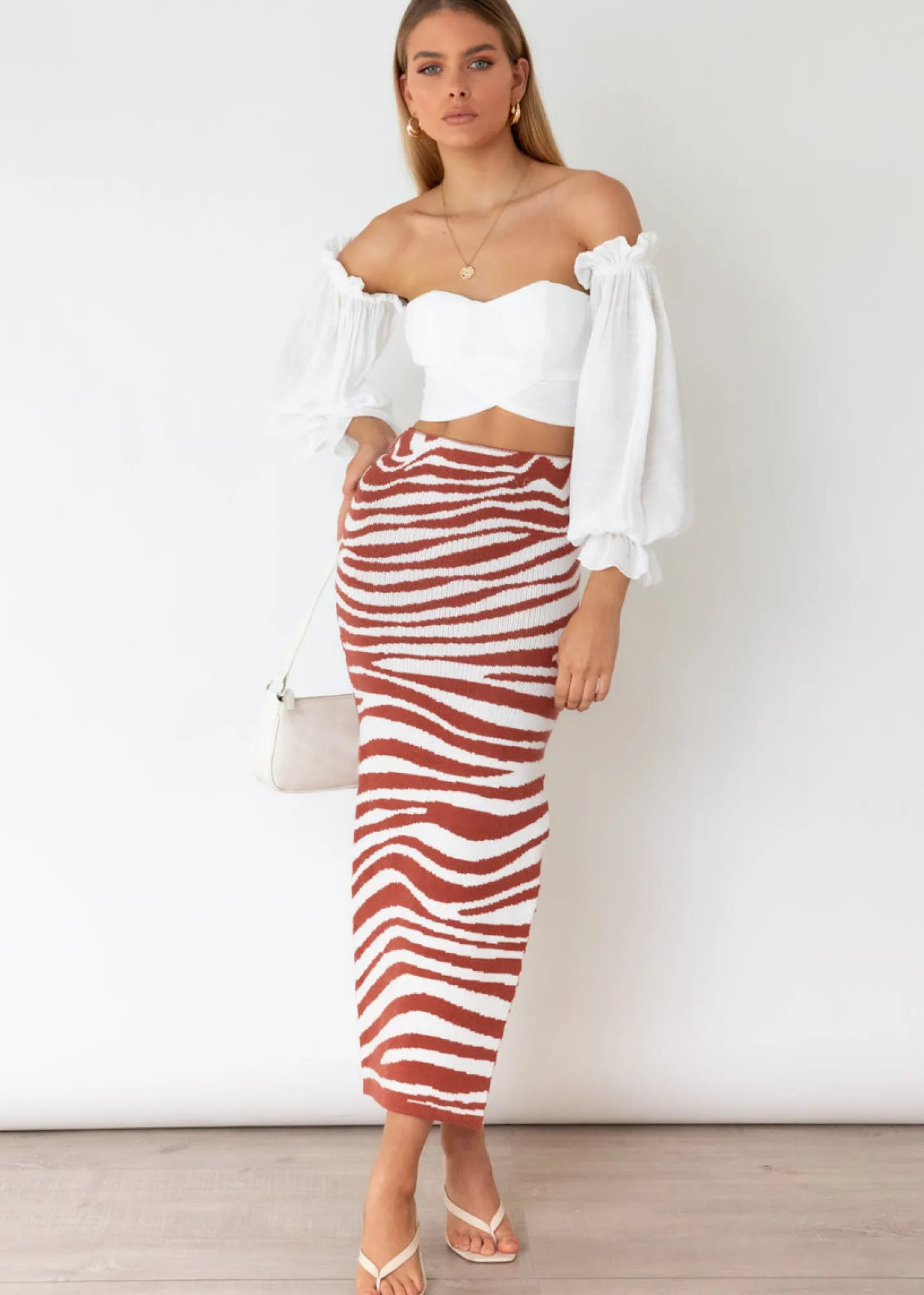 Women Gingham & Heels Crops>Touching The Ground Crop
