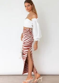 Women Gingham & Heels Crops><noscript><img width=