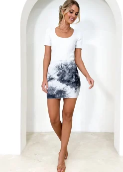 Women Gingham & Heels Skirts><noscript><img width=