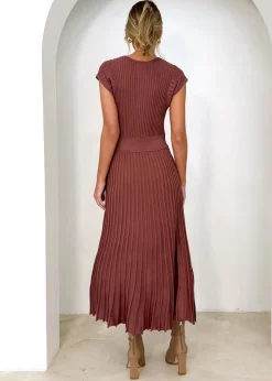 Women Gingham & Heels Knit Dresses><noscript><img width=