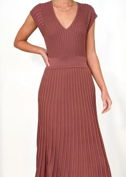 Women Gingham & Heels Knit Dresses><noscript><img width=