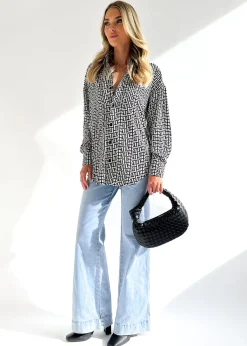 Women Gingham & Heels Shirts><noscript><img width=